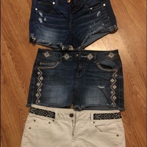 Lot of 3 Jean shorts